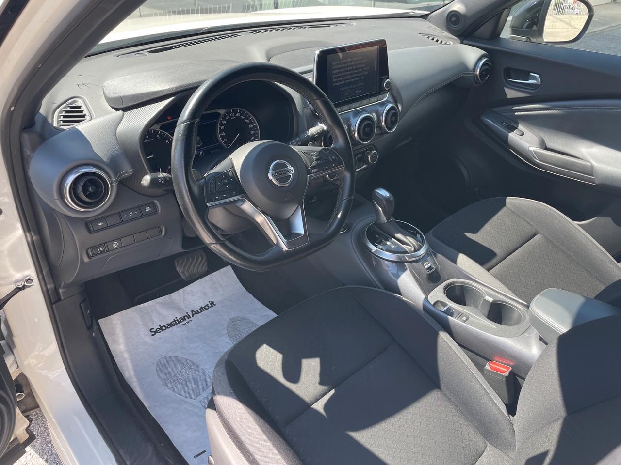 Nissan Juke 1.0 DIG-T 114 CV DCT N-Connecta