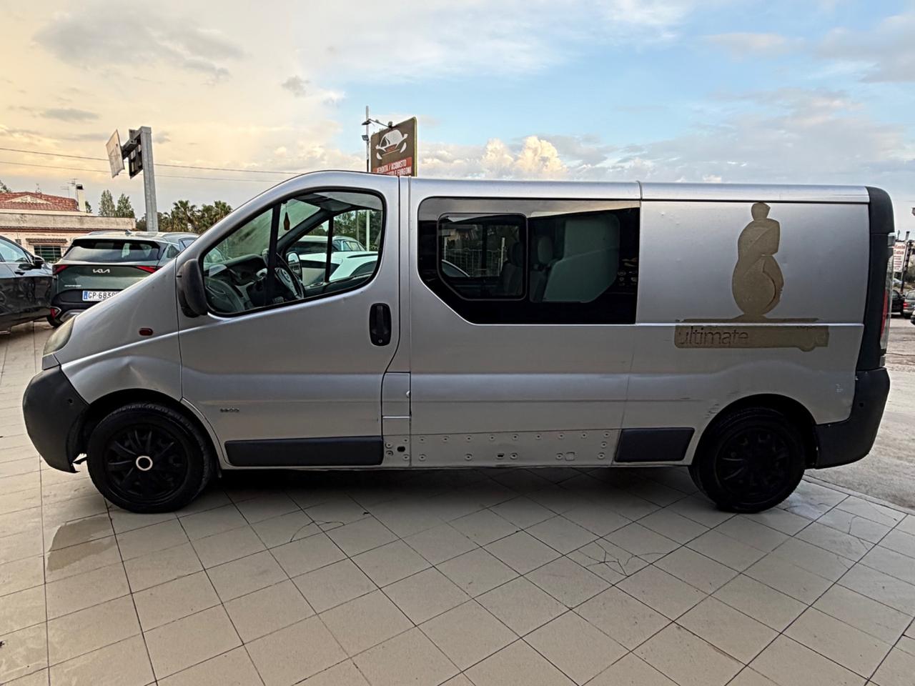 Opel Vivaro 27 1.9 CDTI/100CV PC-TN Combi