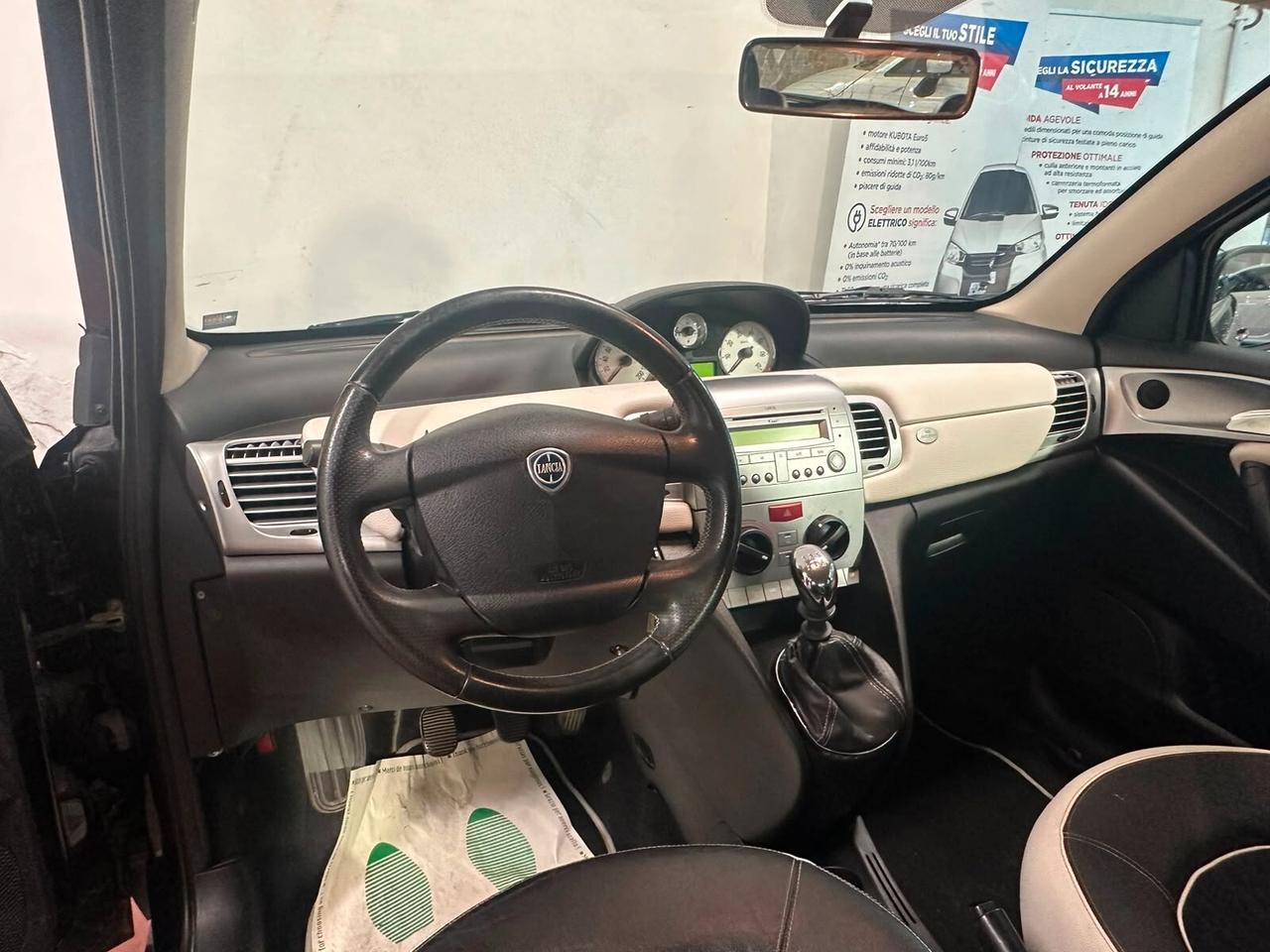 Lancia Ypsilon 1.2 69 CV Elle