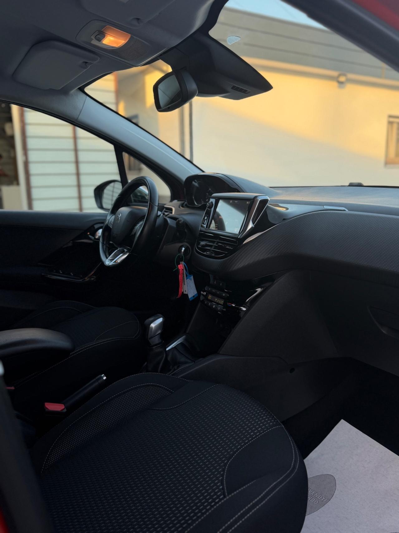 Peugeot 208 BlueHDi 75 5 porte Allure