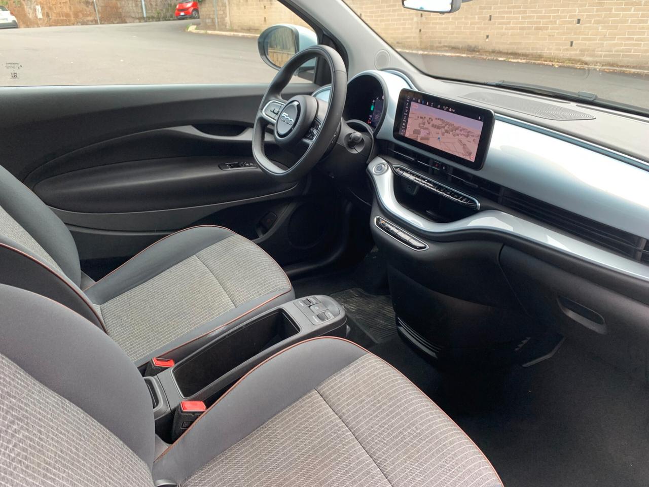 Fiat 500 500e 42KW La Prima AZIENDALE KK16000