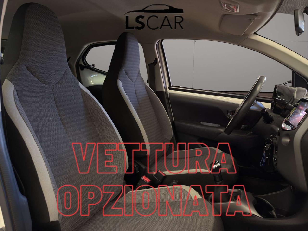 Toyota Aygo Connect 5p 1.0 x-business 72cv - Unipro - Promo Finanziamento