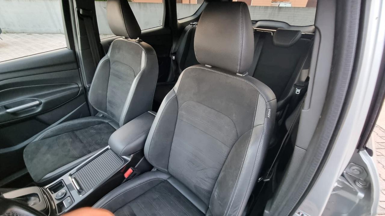 Ford Kuga 2.0 180cv ST-Line 4WD Powershift S&S