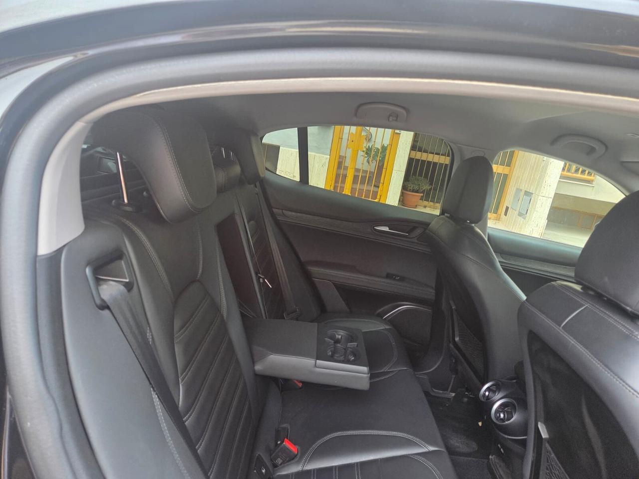 Alfa Romeo Stelvio 2.2 Turbodiesel 190 CV AT8 Q4 Executive