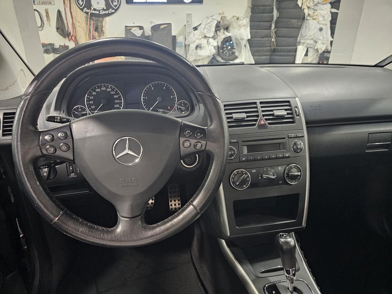 MERCEDES-BENZ CLASSE A180 CDI 110CV AVANTGARDE CAMBIO AUTOMATICO