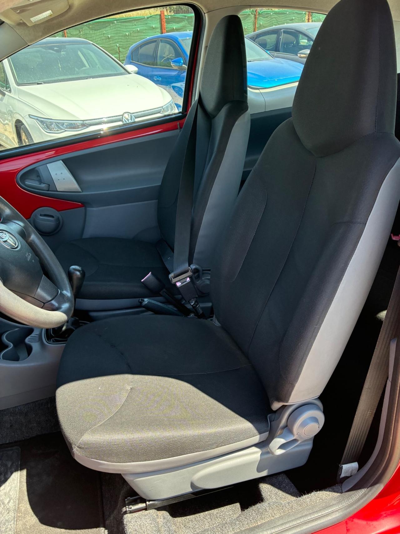 Toyota Aygo 1.0 12V VVT-i 3 porte Sol