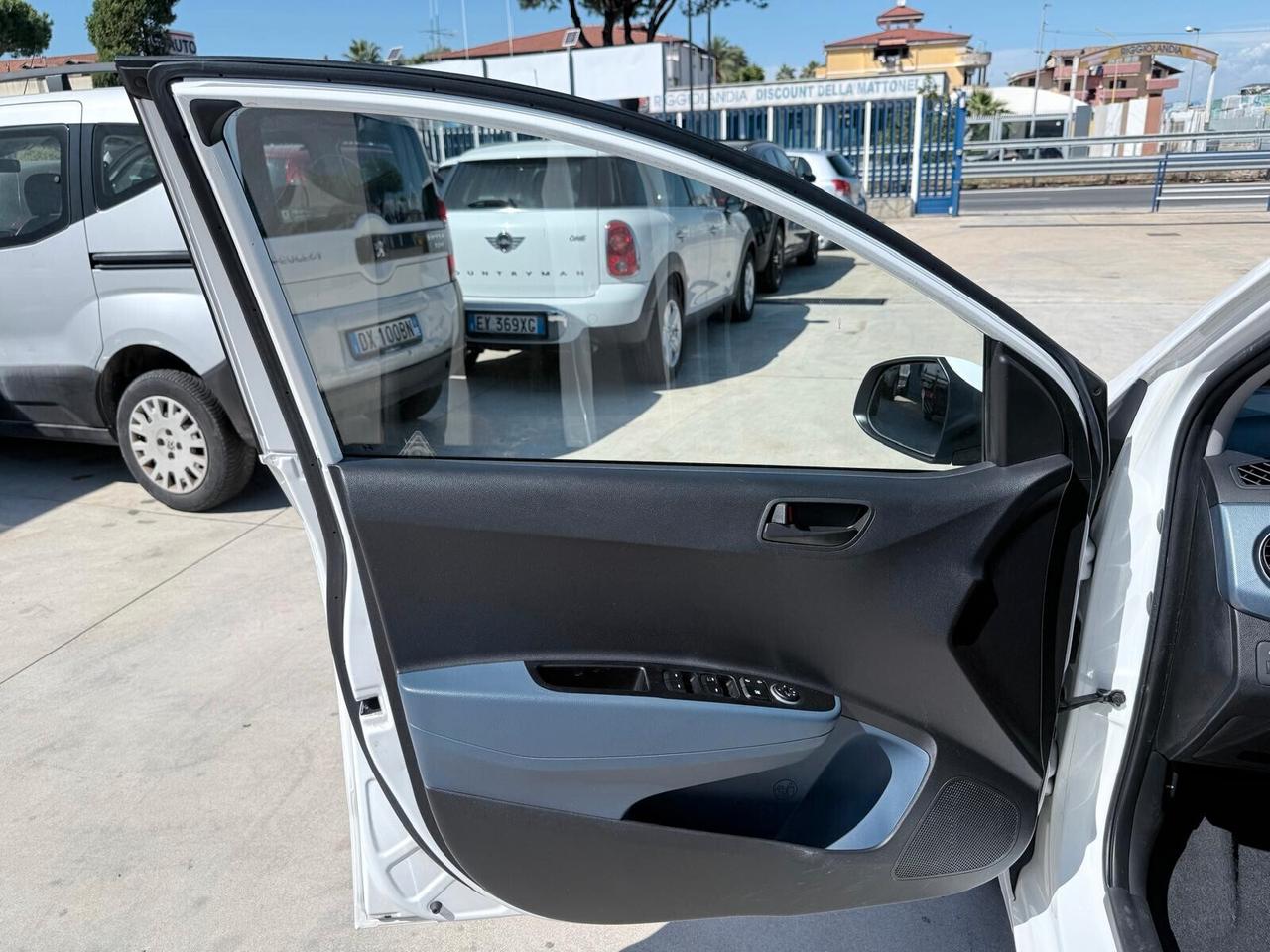 Hyundai i10 1.0 LPGI Econext Sound Edition