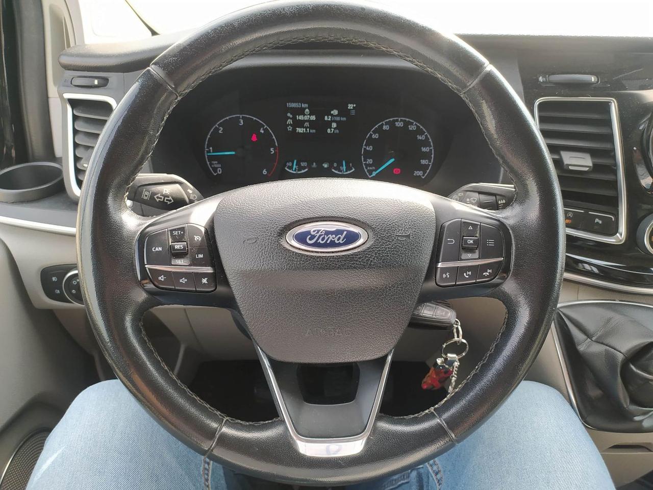 Ford Tourneo Custom titanium #50581