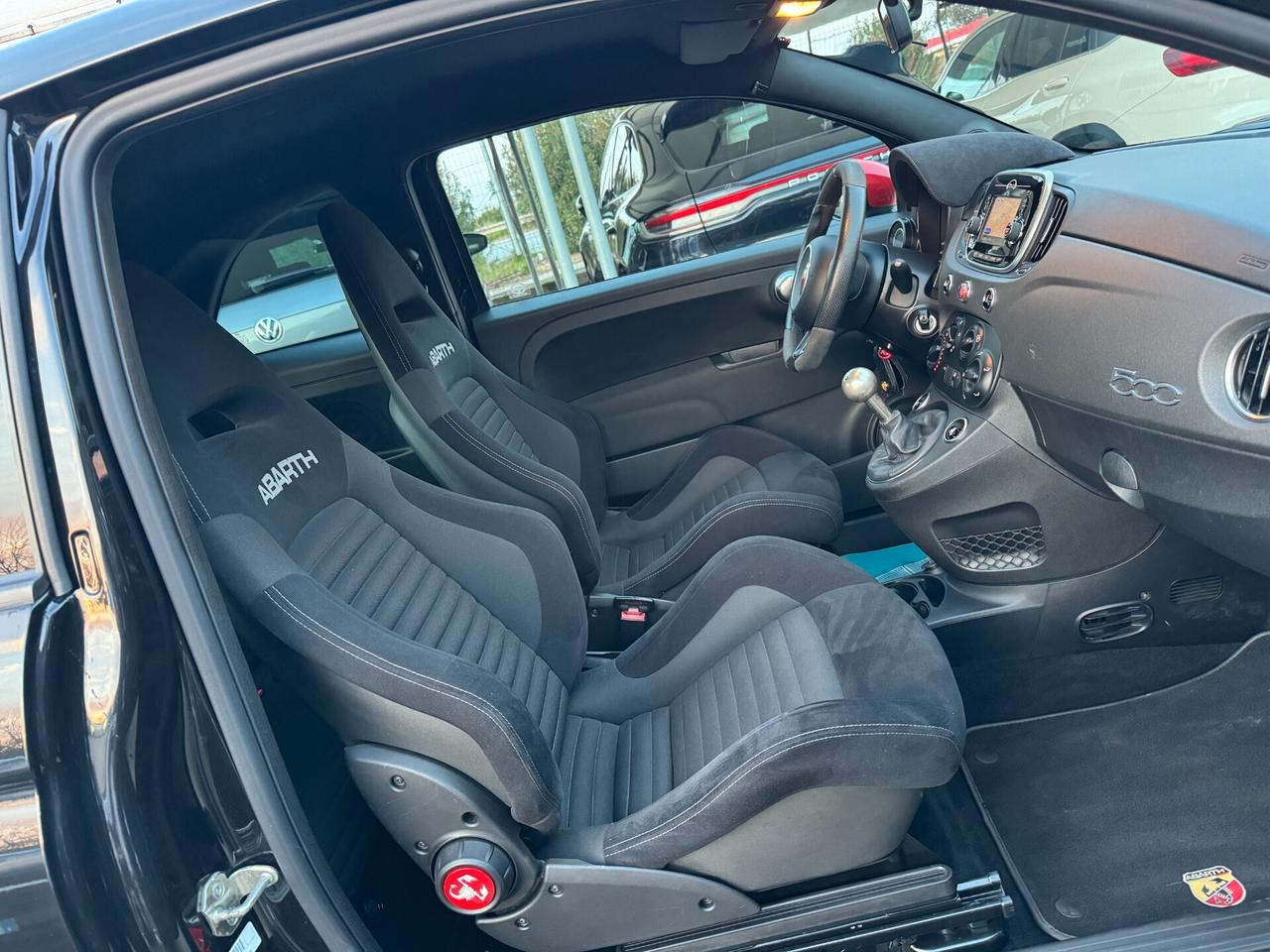 Abarth 595 1.4 Turbo T-Jet 180 CV Competizione