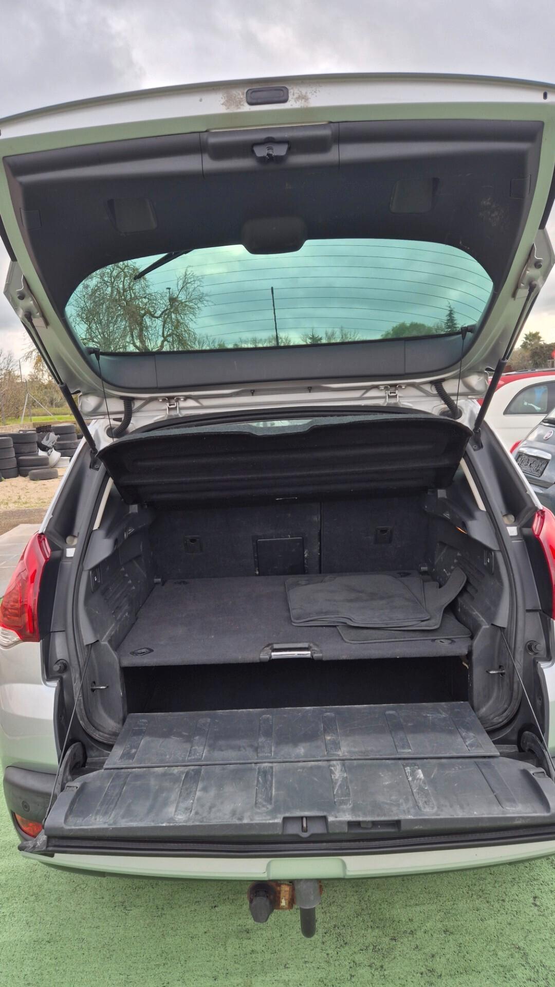 Peugeot 3008 1.6 HDi 115CV Active