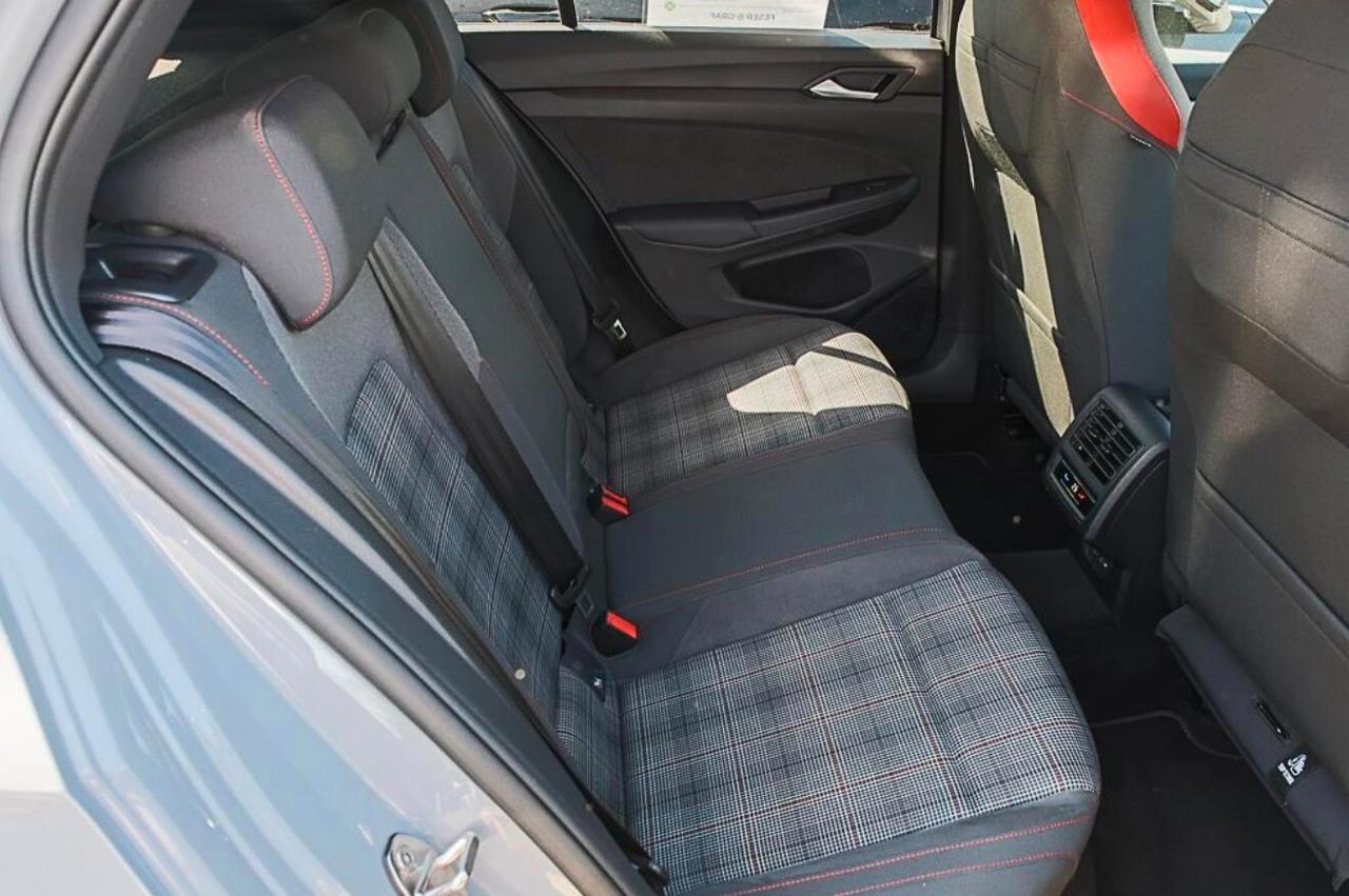 Volkswagen Golf 2.0 8.5 TSI GTI DSG TETTO NAVI