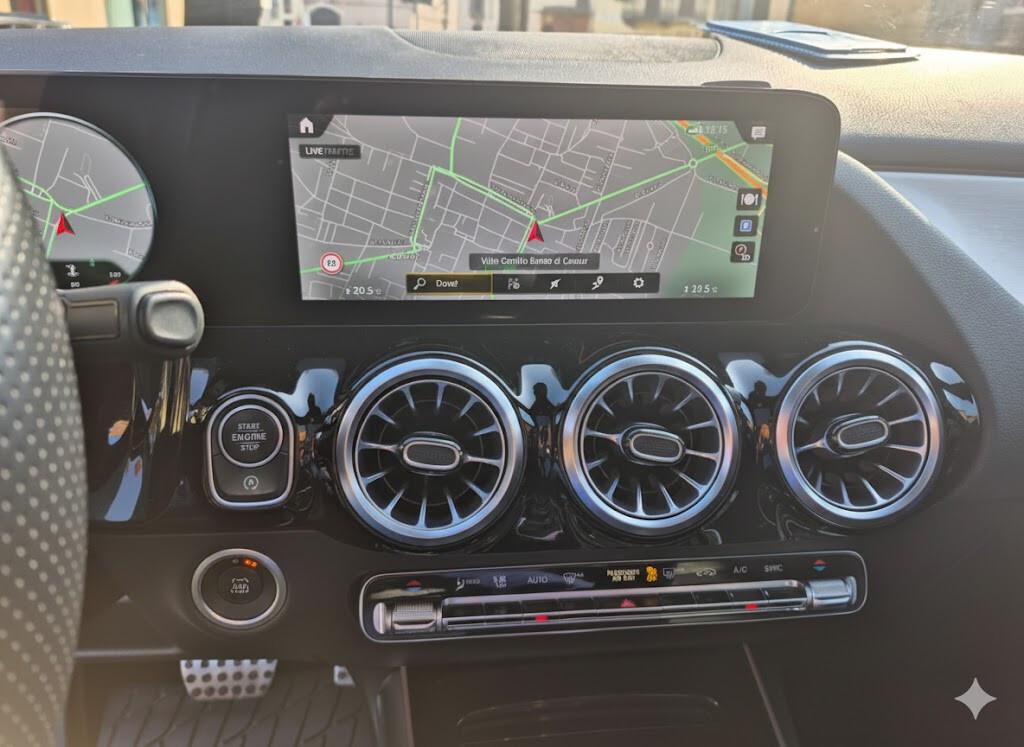 Mercedes GLA 200 Premium Pack AMG Night