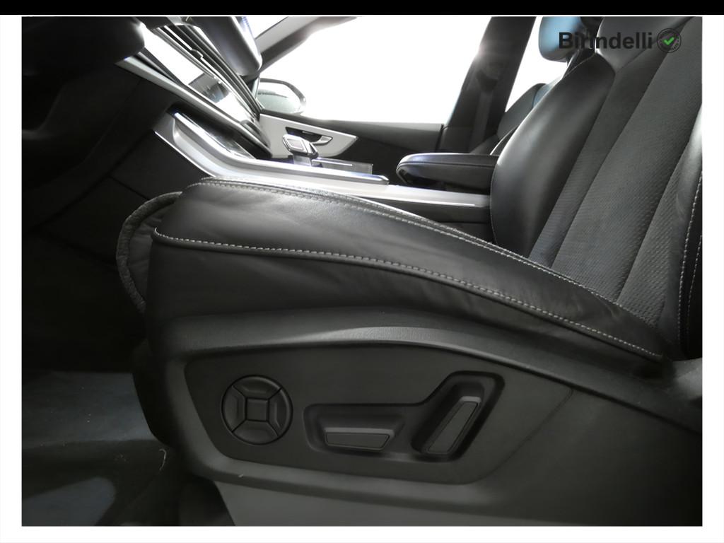 AUDI Q8 - Q8 45 TDI quattro tiptronic Sport