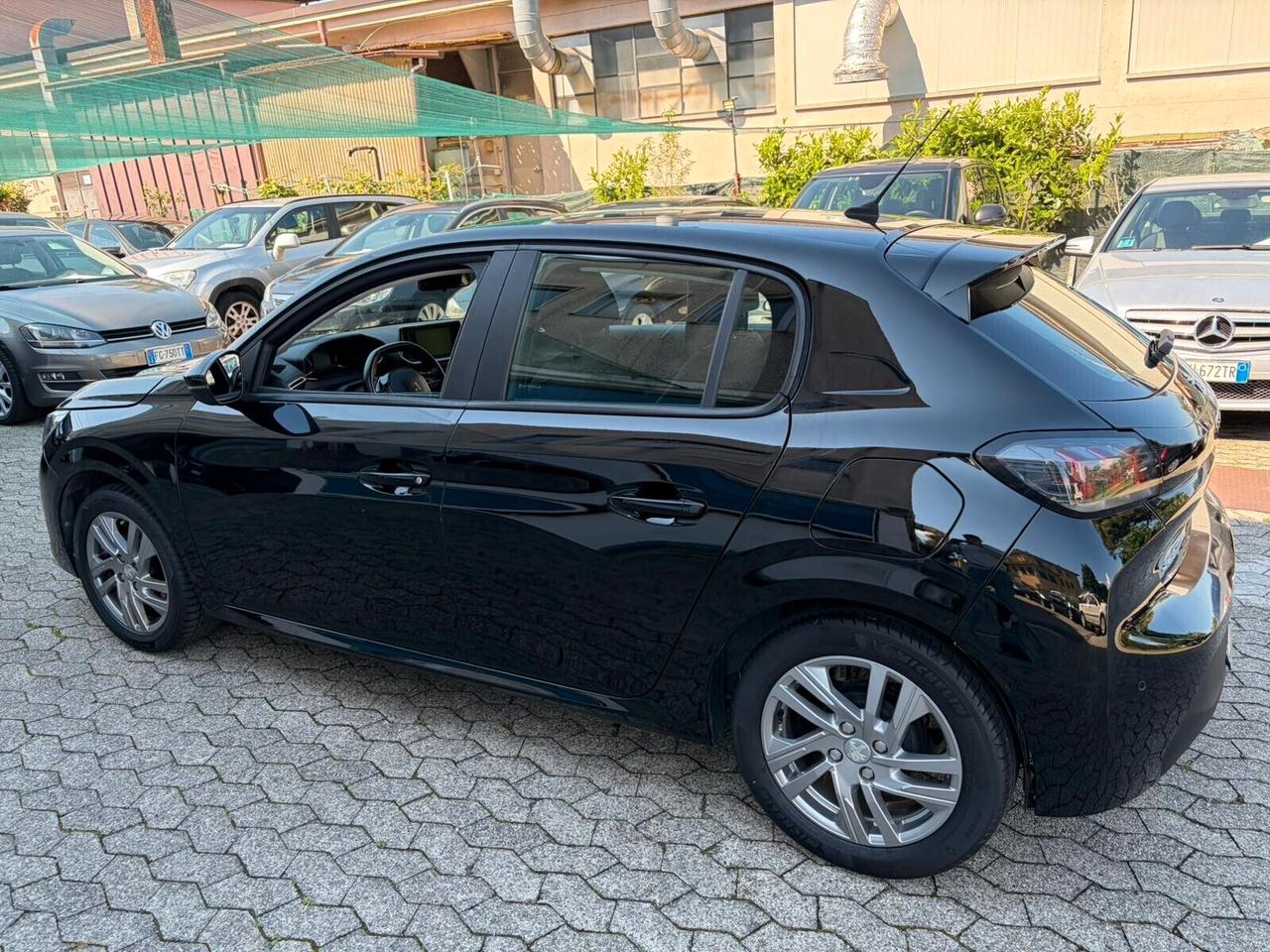 Peugeot 208 PureTech 75 Stop&Start 5 porte Like