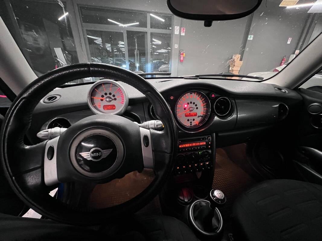 Mini Mini 3 Porte 1.4 One D De Luxe 88cv