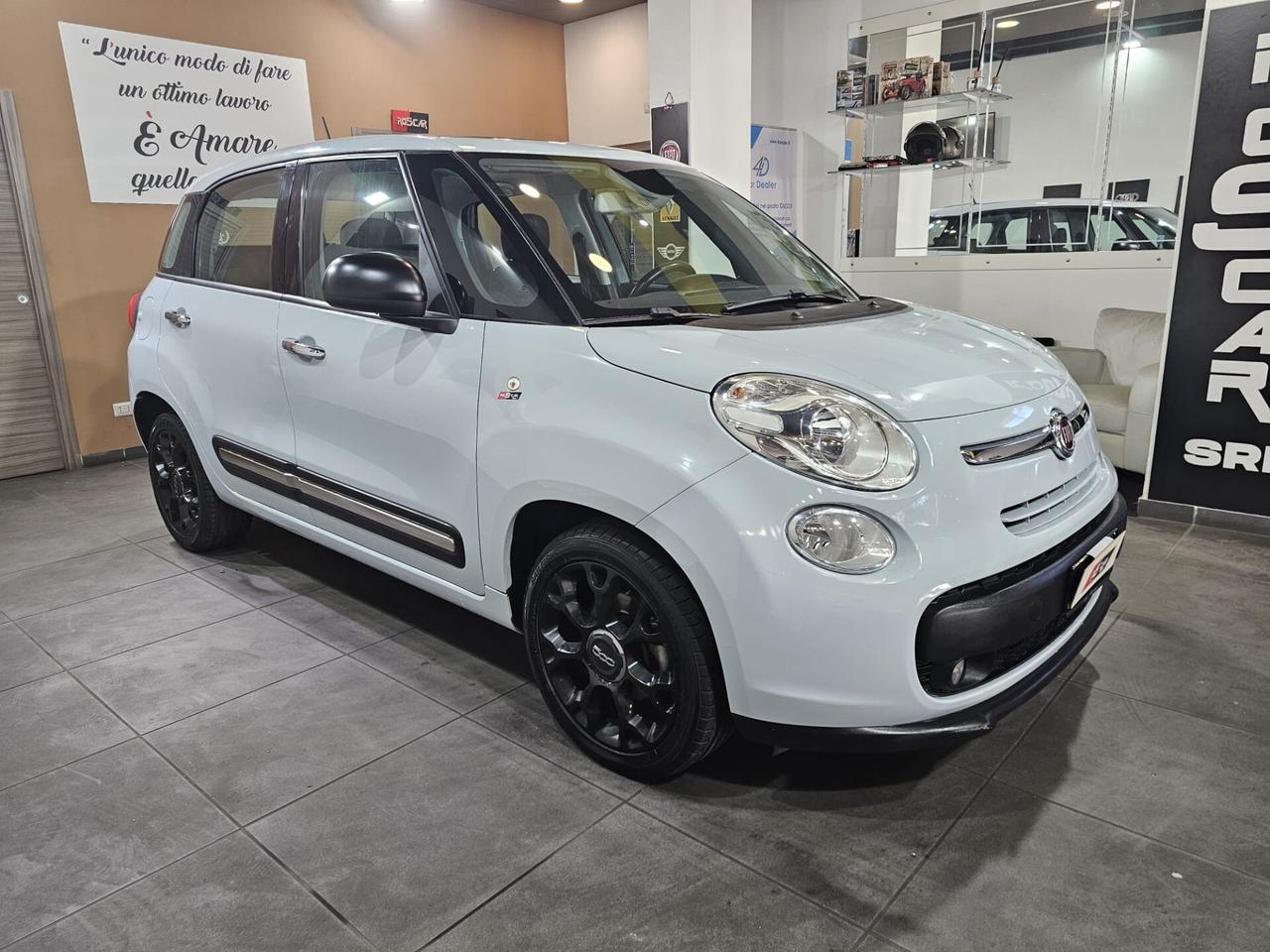 500L 1.6 MTJ Panoramic Edition Grigio Moda 113.000km