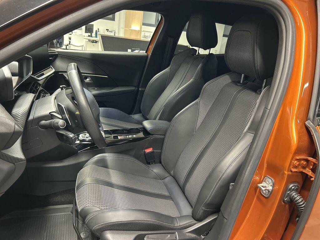 Peugeot 2008 1.2 PureTech GT EAT