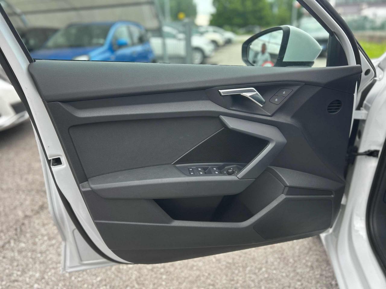 AUDI A3 SPB 30 TDI