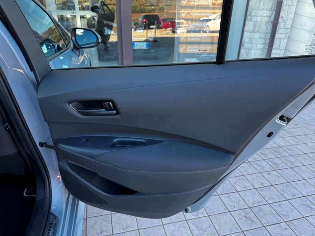 Toyota Corolla Touring Sports 1.8 Hybrid Business