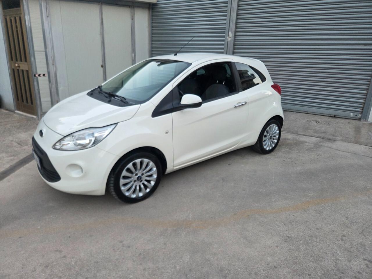 Ford Ka 1.3 TDCi 75CV Titanium