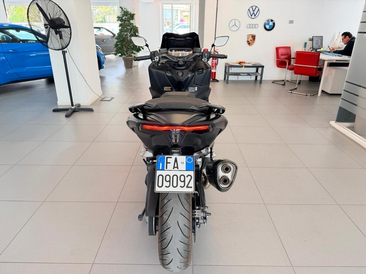 Yamaha T Max 560