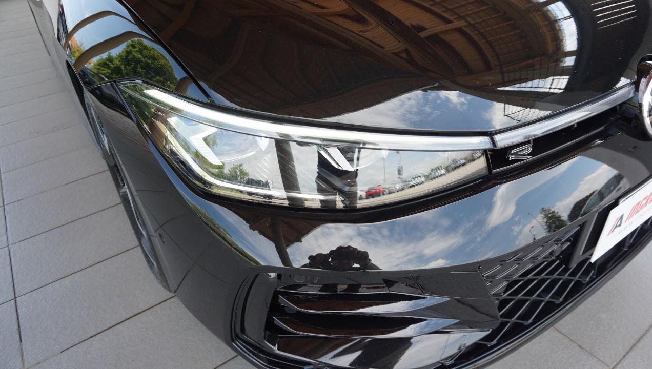 Volkswagen Passat 2.0 tdi scr R-Line 4motion 193cv dsg