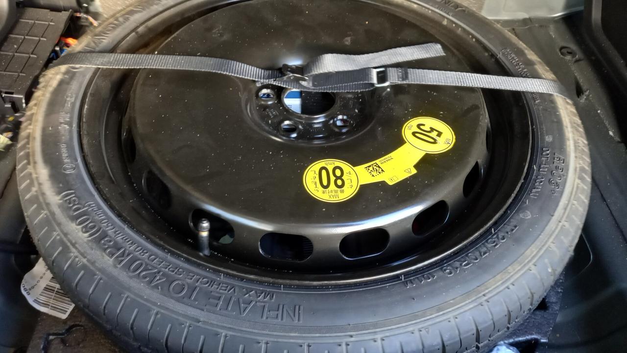 Volvo XC40 T4 Recharge Plug-in Hybrid Inscription Expression