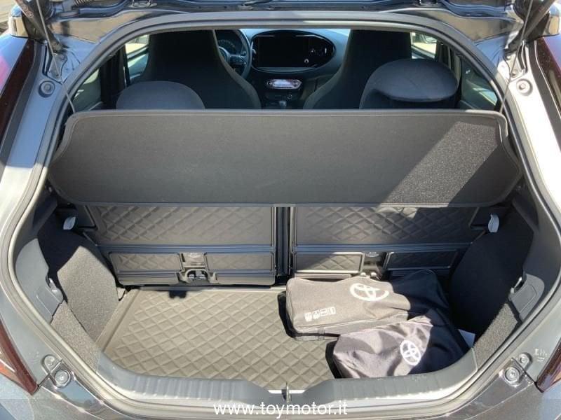 Toyota Aygo X 1.0 VVT-i 72 CV 5 porte Lounge S-CVT
