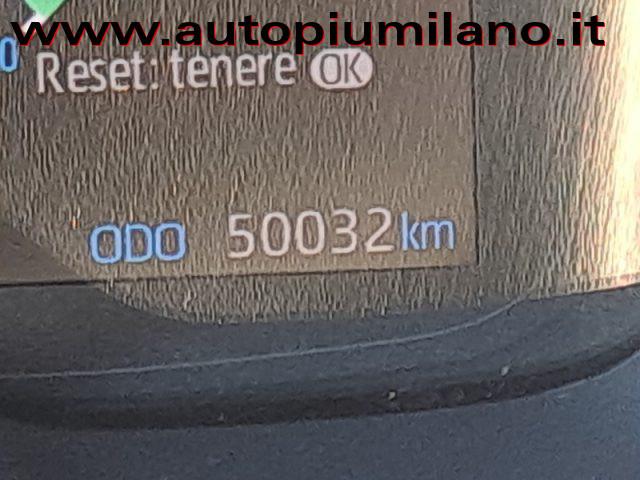 TOYOTA Corolla Touring Sports 1.8 Hybrid Business