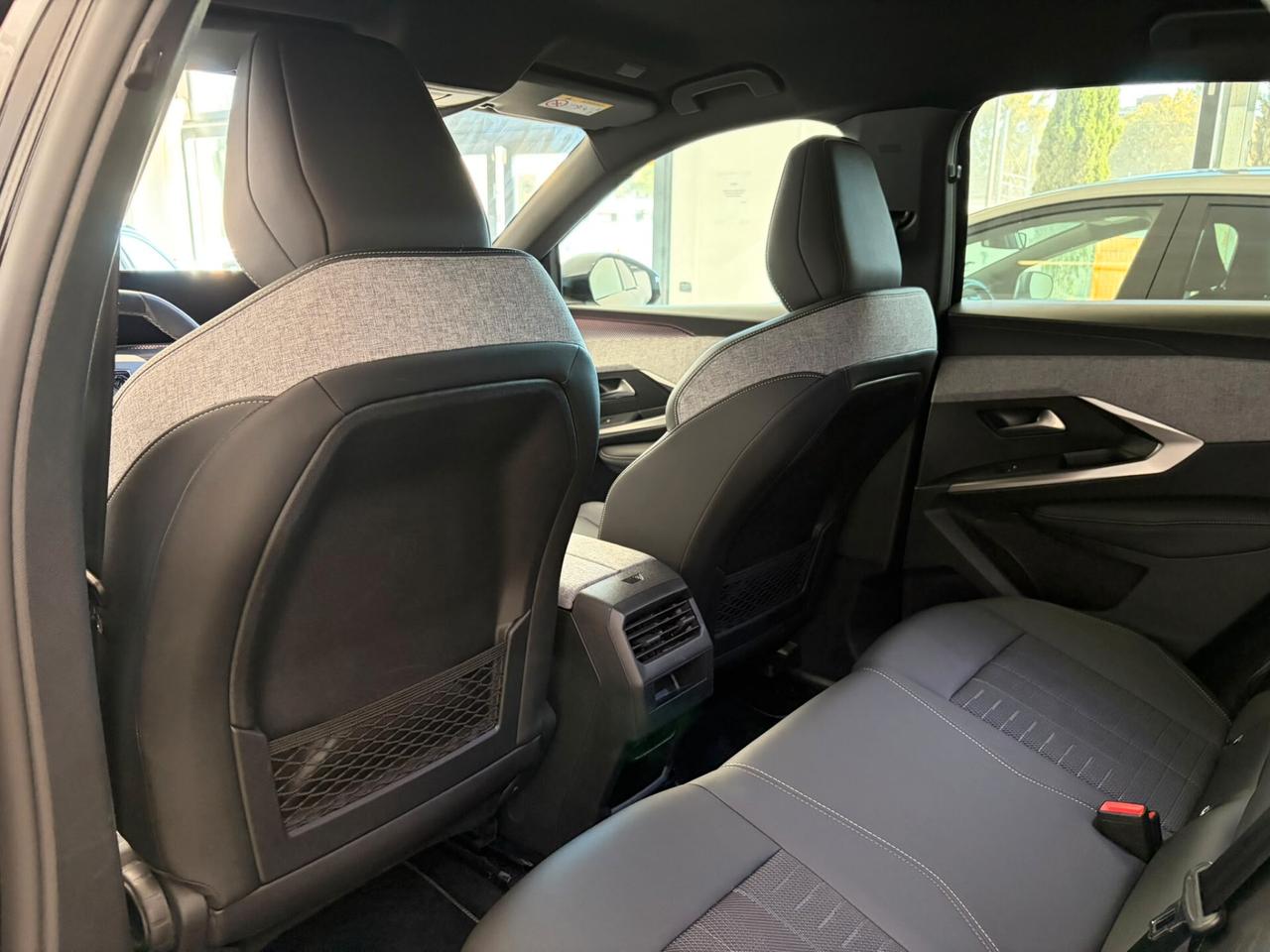Peugeot 3008 1.2 Hybrid 145 e-DCS6 GT