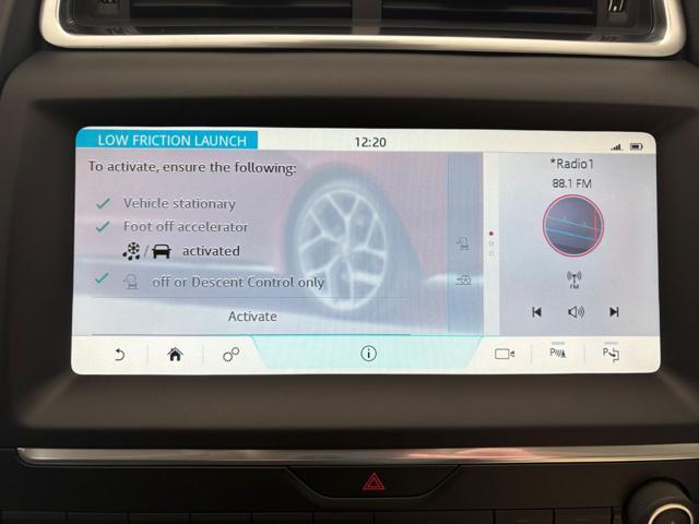 JAGUAR E-Pace SE 2.0D 180cv AWD VOLANTE RISCALDATO R.CAMERA