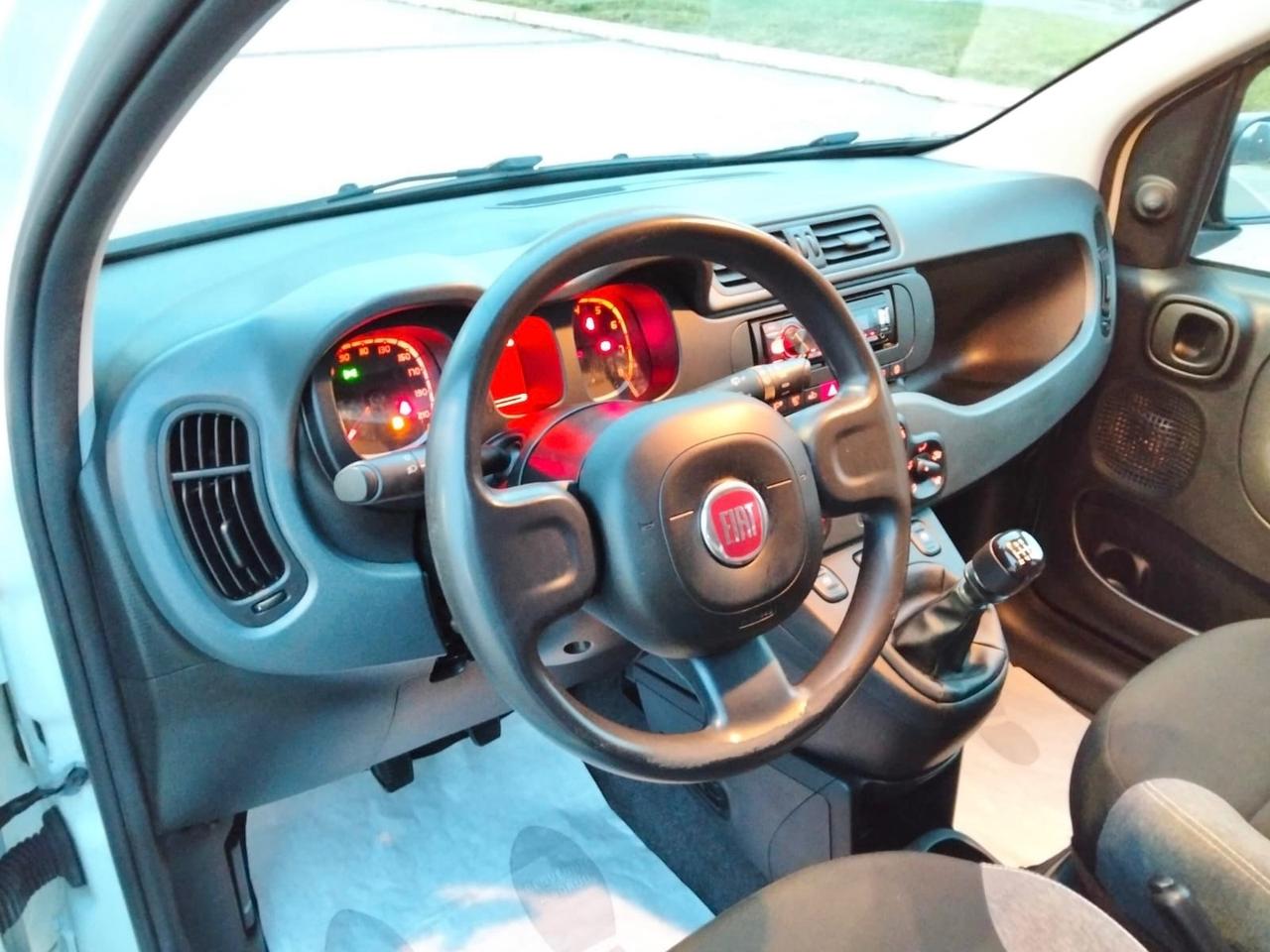 Fiat Panda 1.0 GSE S&S Hybrid Pop Van 2 posti