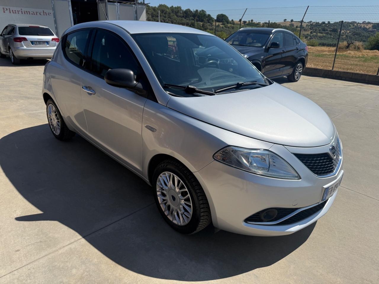 Lancia Ypsilon 1.3 MJT 16V 95 CV 5 porte 12/2015