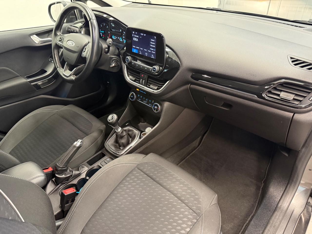 Ford Fiesta 1.5 TDCi 85cv UNICO PROPRIETARIO Titanium