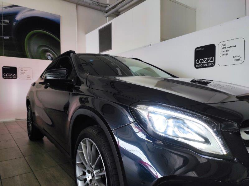 Mercedes-Benz GLA (X156) - GLA 200 d Automatic 4Matic Business Extra