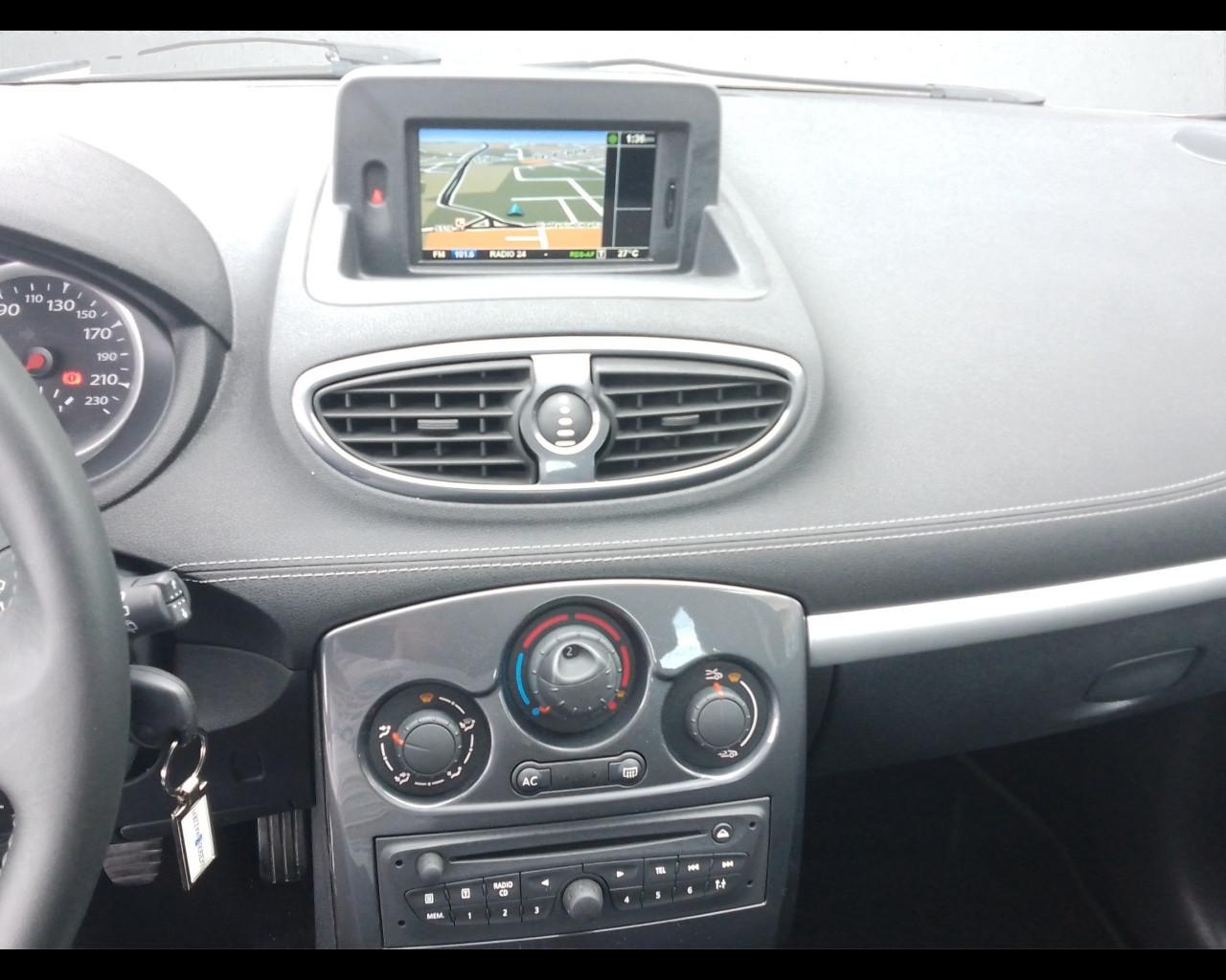 RENAULT Clio 3ª serie - Clio 1.5 dCi 75CV 3 porte Dynamique