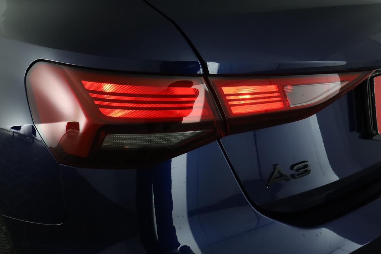 AUDI A3 4ª serie A3 SPB 30 TDI