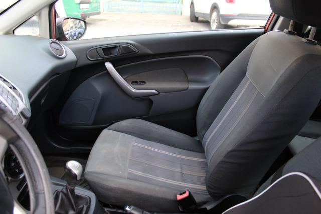 FORD Fiesta + 1.4 TDCi 68CV 3 porte U. Proprietario Neopat.