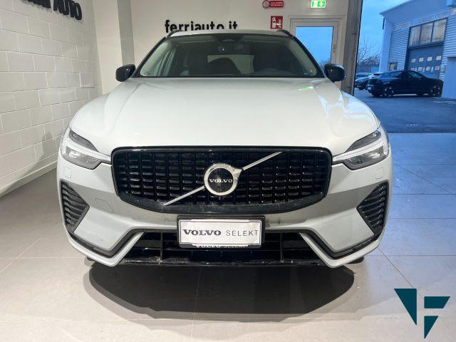 VOLVO XC60 B4 automatico Plus Dark