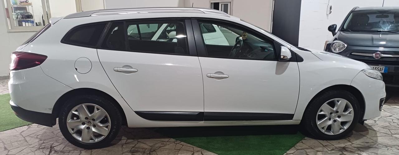 Renault Megane 1.5 dCi SW PERFETTA - 2013