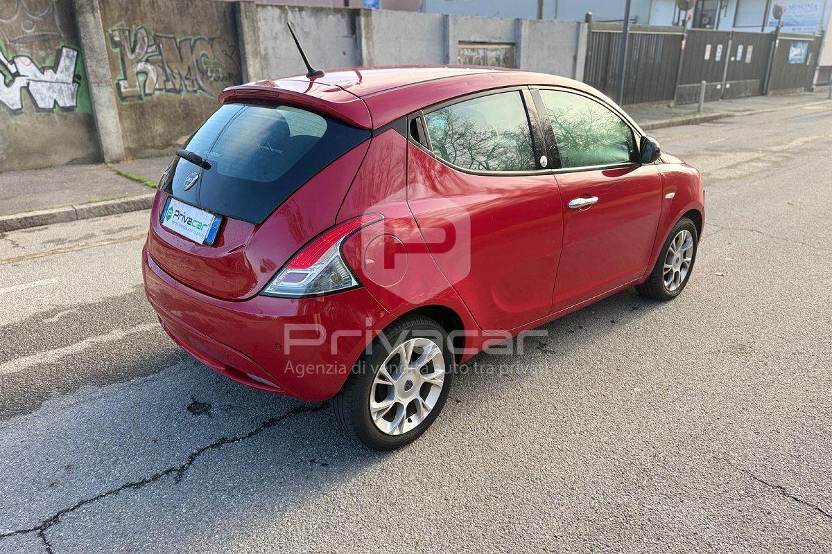 LANCIA Ypsilon 1.2 69 CV 5 porte GPL Ecochic Platinum