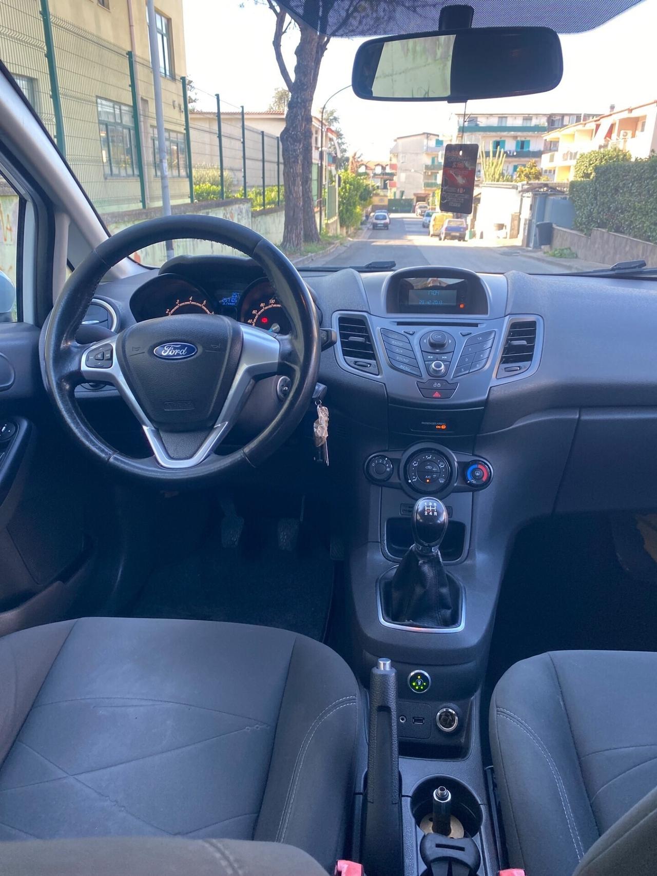 Ford Fiesta GPL Anno 2013 Full PERFETTA