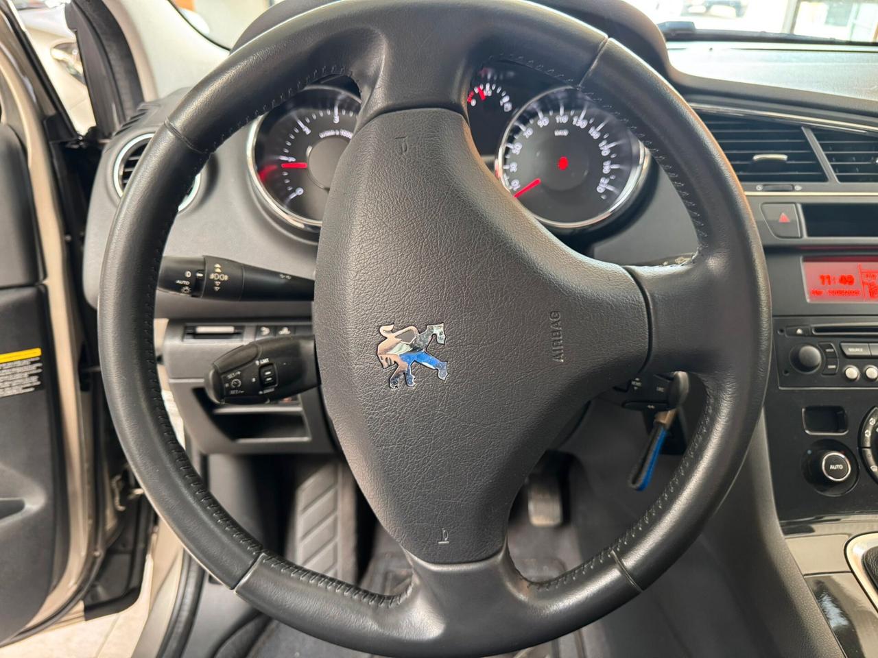 Peugeot 5008 2.0 HDi 150CV Business