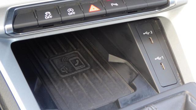 AUDI Q3 35 TDI Quattro S-Tronic Business