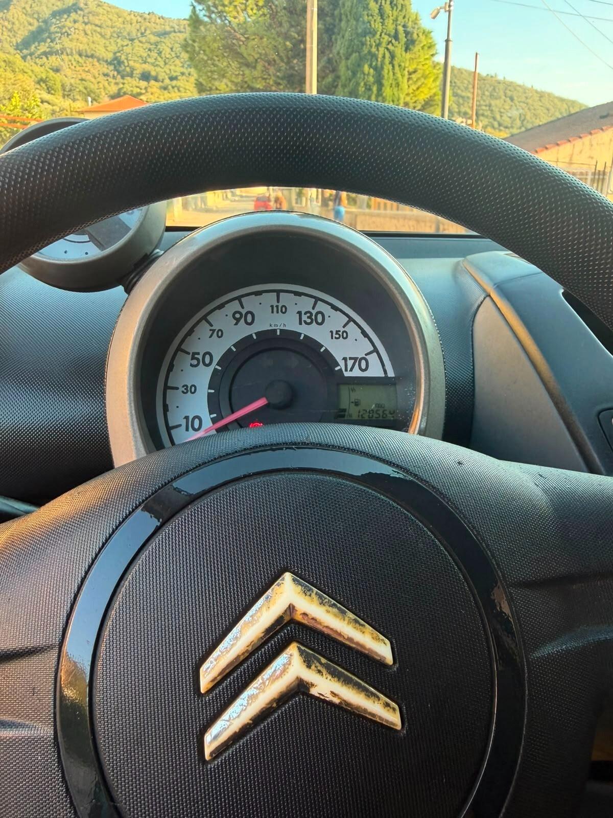 Peugeot 107 1.0 68CV 5p. Plaisir