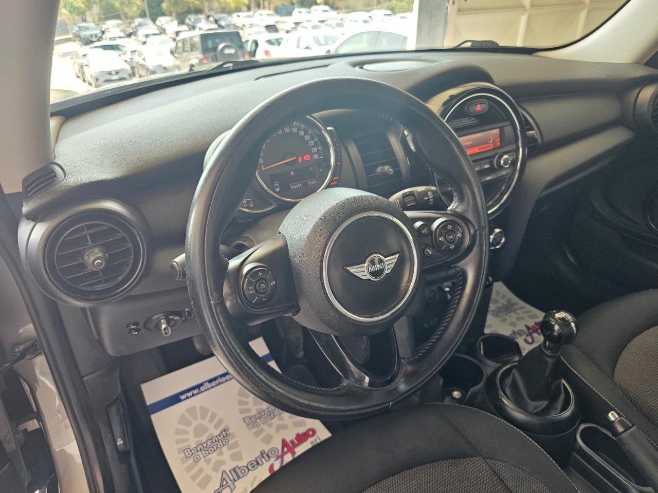 Mini 3 Porte One D Hype 1.5 D