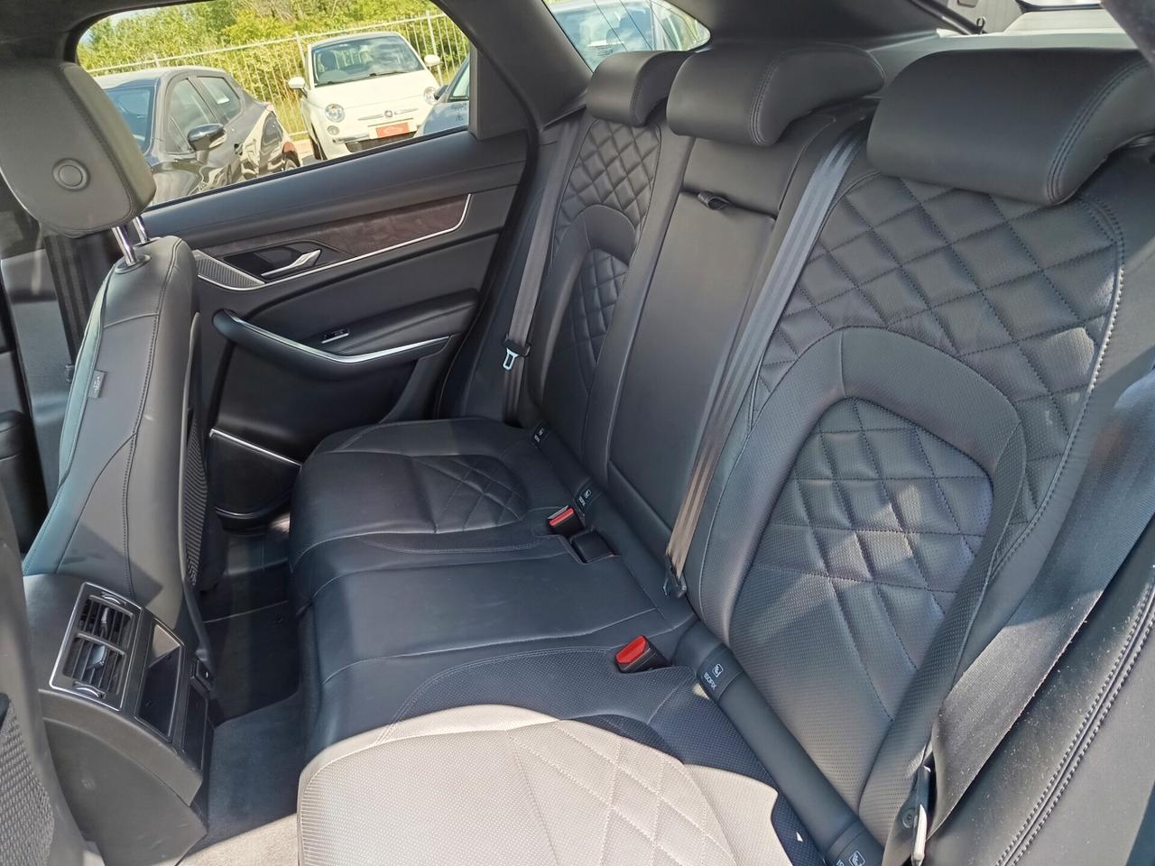 Jaguar F-Pace 2.0 D i4 MHEV 204 CV AWD aut. HSE