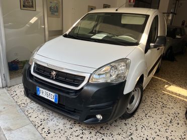 Peugeot Partner Van