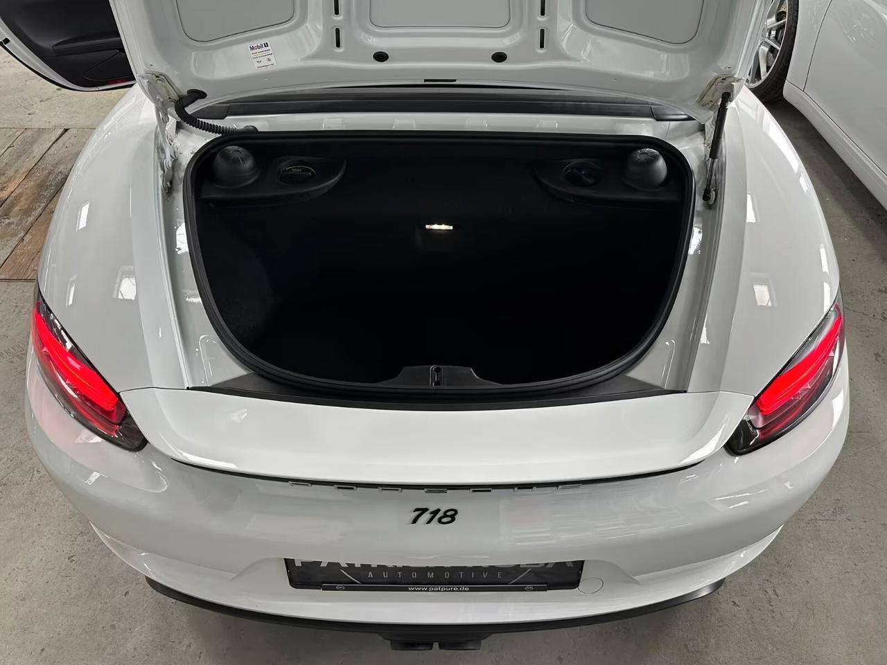 Porsche 718 Spyder Boxster 2.5 S
