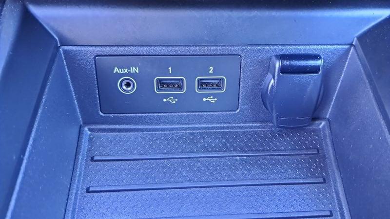 Renault ZOE R110 NAVI/FARI LED BATTERIA DI PROPRIETÀ